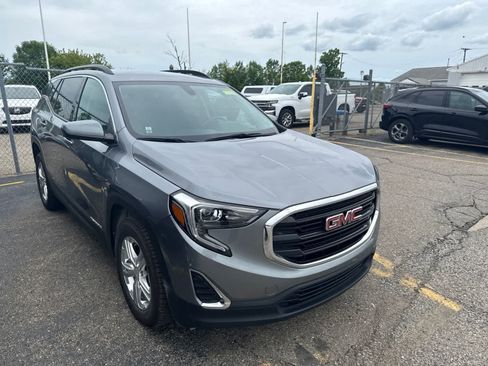 Used 2019 GMC Terrain SLE w/ Driver Convenience Package FWD image 24