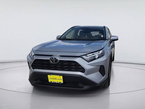 Used 2023 Toyota RAV4 XLE w/ Convenience Package FWD image 3