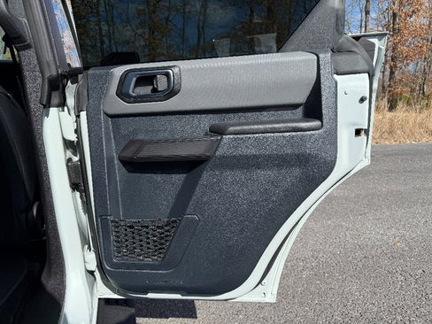 Used 2024 Ford Bronco Black Diamond image 27