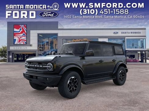 New 2026 Ford Bronco Outer Banks AWD/4WD image 1