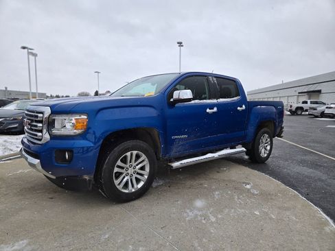 Used 2018 GMC Canyon SLT w/ Driver Alert Package image 3