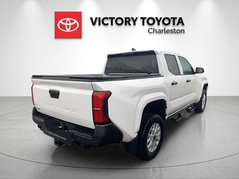 Used 2024 Toyota Tacoma SR image 8