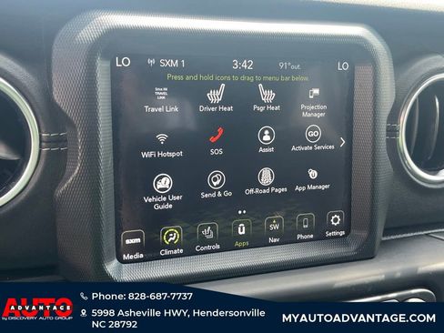 Used 2020 Jeep Gladiator Overland AWD/4WD image 13