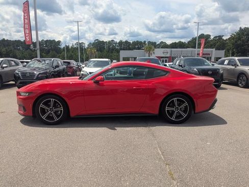 Used 2024 Ford Mustang Coupe RWD image 6