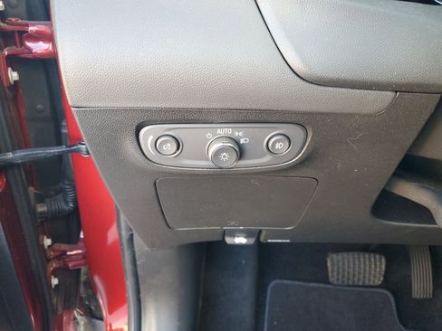 Used 2023 Buick Encore GX Preferred w/ Cold Weather Comfort Package image 31