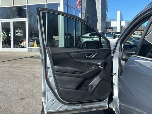 Certified 2023 Subaru Ascent Premium w/ Convenience Package image 21