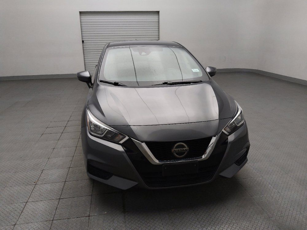 Used 2020 Nissan Versa SV FWD image 14