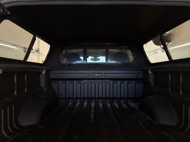 Used 2022 Chevrolet Colorado ZR2 w/ Colorado ZR2 Bison Edition AWD/4WD image 34
