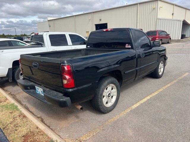 Used 2007 Chevrolet Silverado 1500 W/T RWD image 6