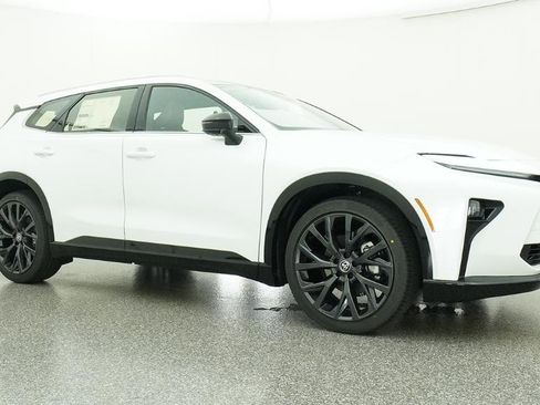 New 2026 Toyota Crown Signia AWD/4WD image 48