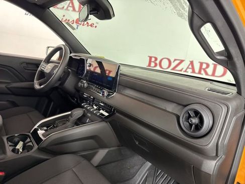 Used 2026 Chevrolet Colorado W/T w/ WT Custom Package image 17