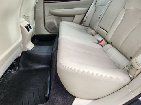 Used 2014 Subaru Legacy 2.5i Limited image 10