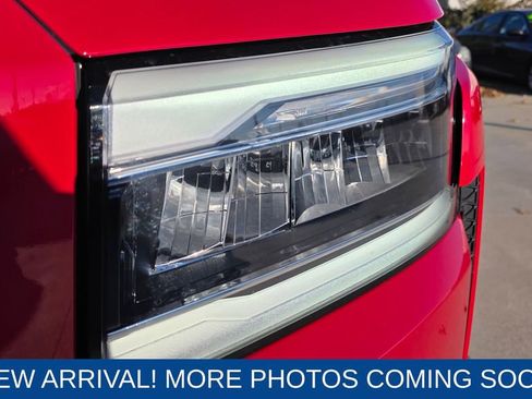 Used 2022 Nissan Frontier SV w/ SV Premium Package image 9