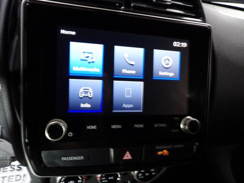 Used 2025 Mitsubishi Outlander Sport SE AWD/4WD image 17