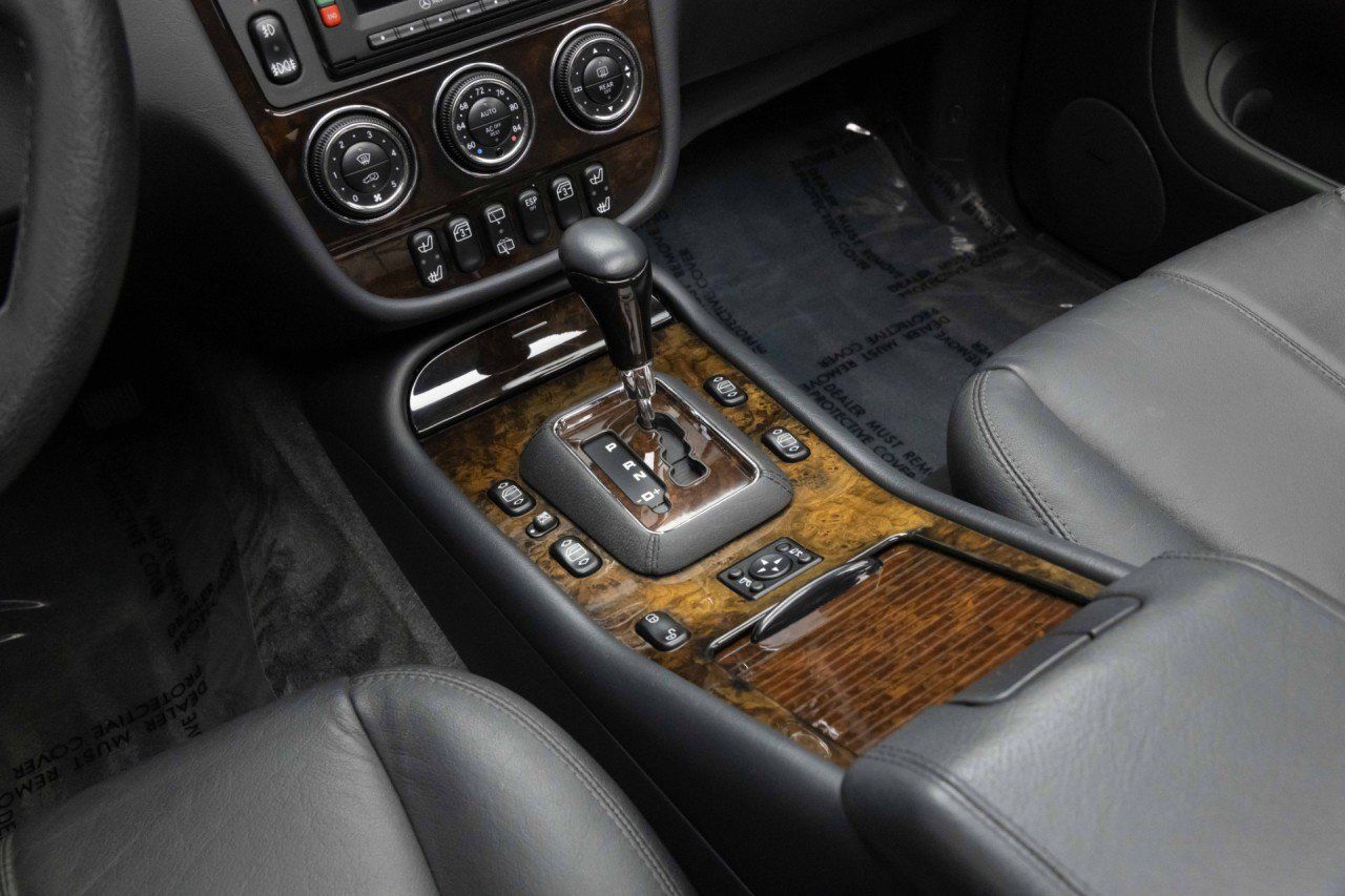 Used 2002 Mercedes-Benz ML 55 AMG 4MATIC image 22