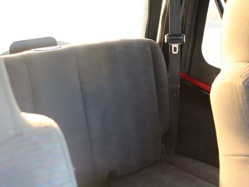 Used 2004 Jeep Wrangler Sport w/ 30" Tire & Wheel Group image 10