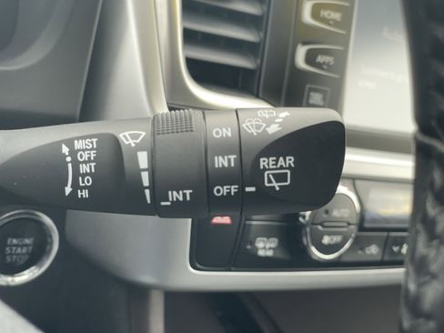 Used 2017 Toyota Highlander Limited w/ Protection Package #3 image 19