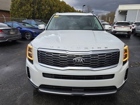 Used 2021 Kia Telluride EX w/ EX Premium Package image 2