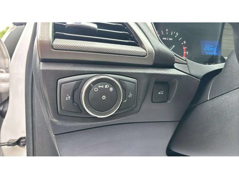 Used 2017 Ford Fusion S FWD image 19