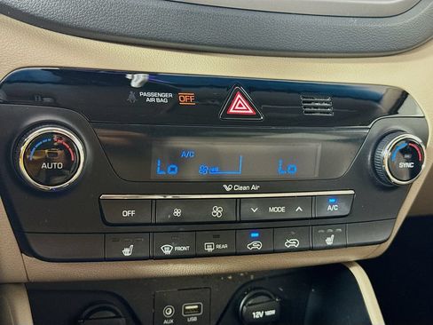 Used 2016 Hyundai Tucson Limited FWD image 19