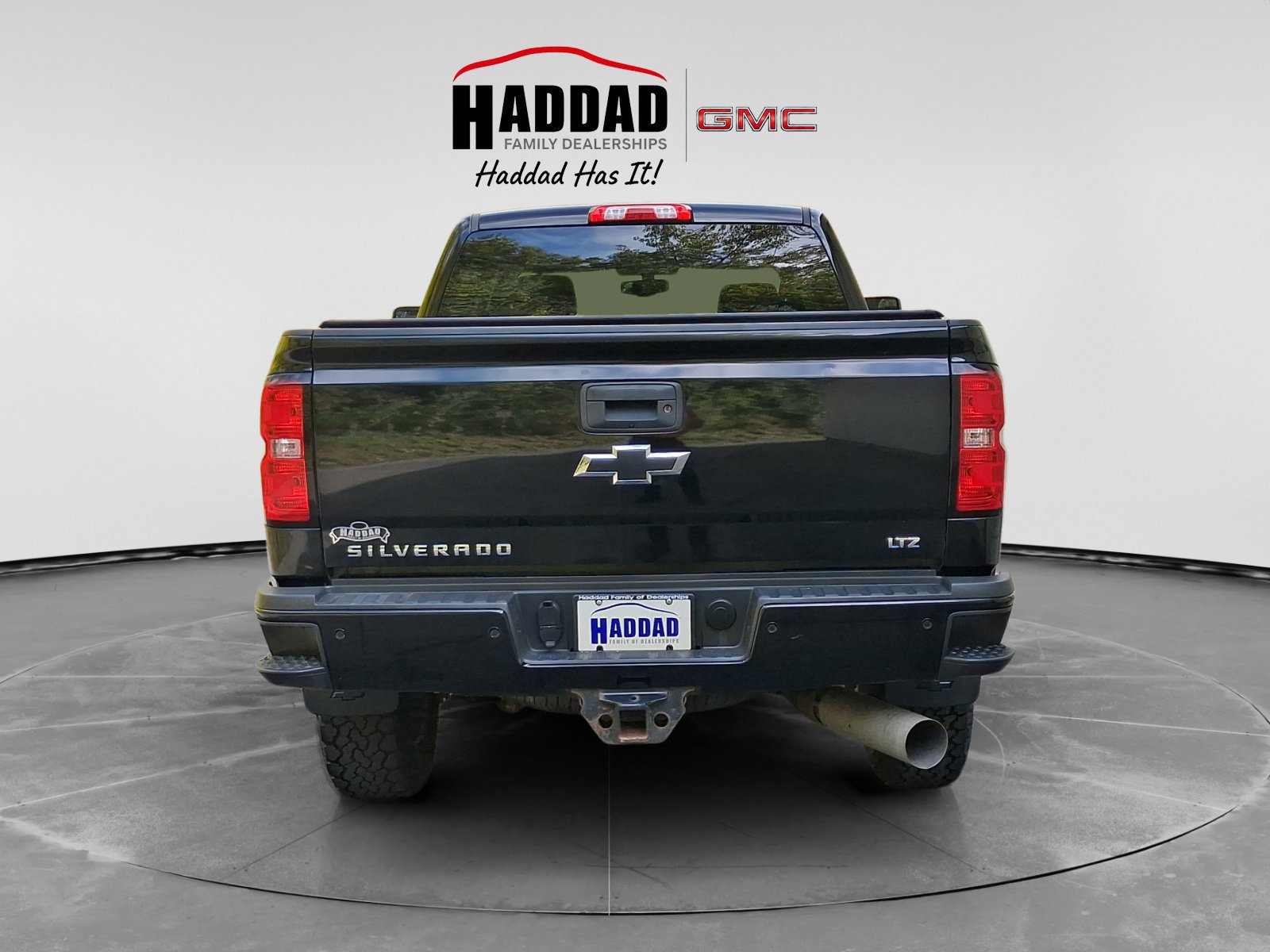 Used 2019 Chevrolet Silverado 3500 LTZ w/ Duramax Plus Package AWD/4WD image 3
