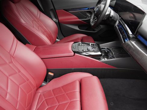 Certified 2024 BMW i5 M60 w/ Premium Package AWD/4WD image 12