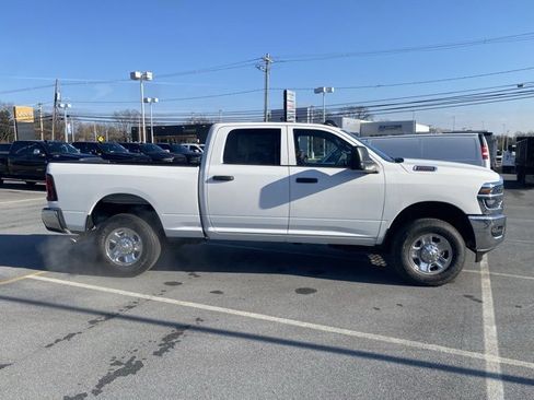 New 2026 RAM 2500 Tradesman w/ Chrome Appearance Group image 9