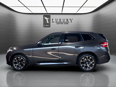 Used 2025 BMW X3 xDrive30i w/ Premium Package AWD/4WD image 5