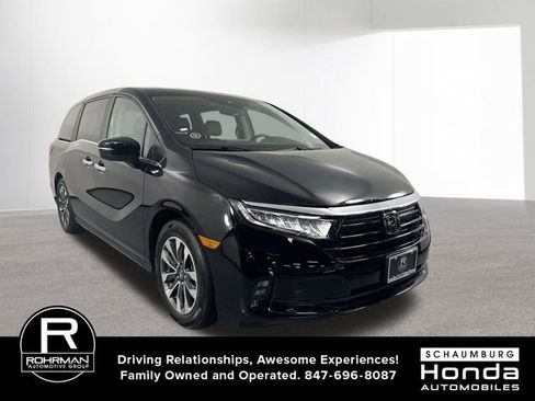 Used 2024 Honda Odyssey EX-L image 3