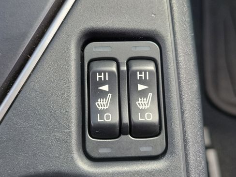 Used 2024 Subaru Impreza 2.0i Sport image 25