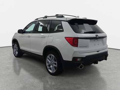 Certified 2025 Honda Passport EX-L image 7