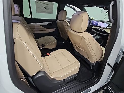 New 2026 Buick Enclave Preferred w/ Power Package image 37