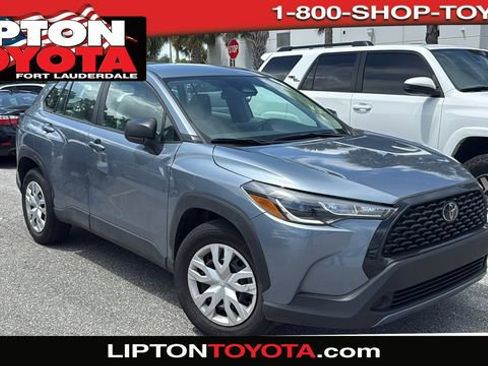 Used 2023 Toyota Corolla Cross L image 1