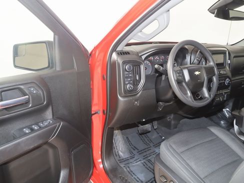Used 2023 Chevrolet Silverado 1500 Custom image 37