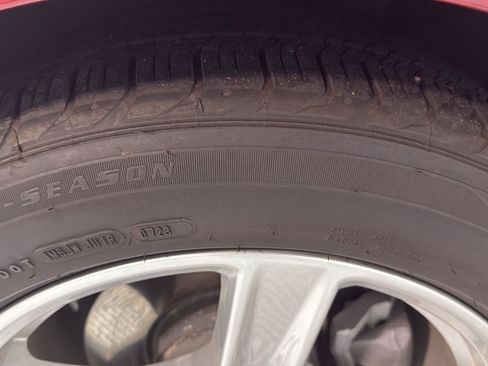 Used 2023 Chevrolet Camaro LT RWD image 9