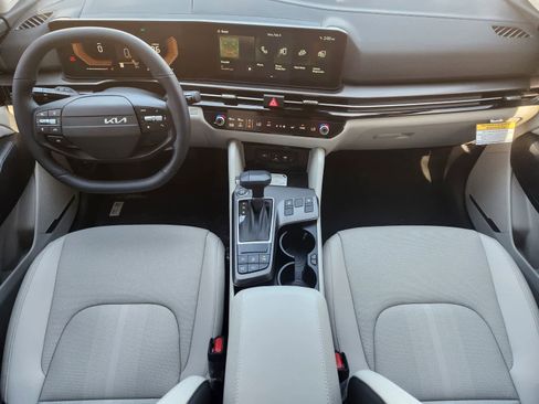 New 2026 Kia Sportage EX FWD image 22