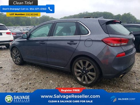 Used 2018 Hyundai Elantra GT Sport FWD image 3