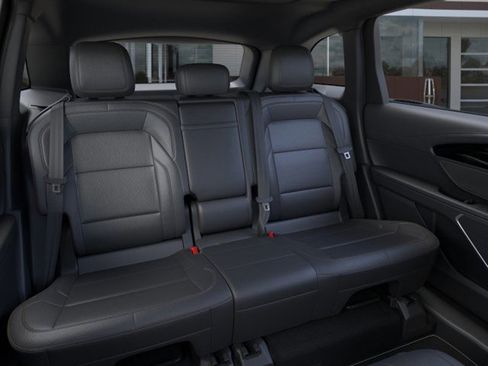 New 2024 Lincoln Nautilus Premier w/ Equipment Group 102A image 11