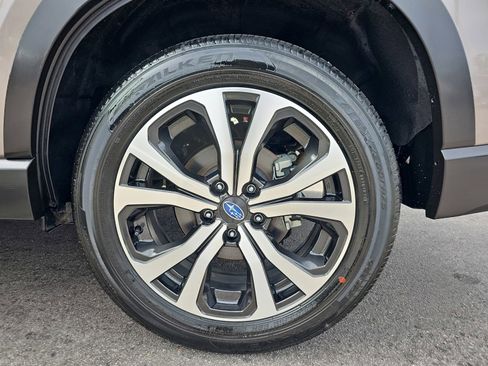 Used 2024 Subaru Forester Limited AWD/4WD image 35