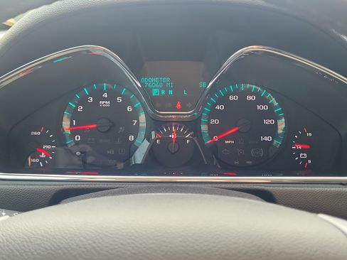 Used 2017 Chevrolet Traverse LT FWD image 24