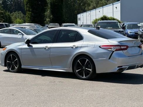 Used 2020 Toyota Camry XSE w/ Navigation Package AWD/4WD image 8