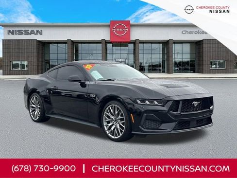Used 2025 Ford Mustang GT Premium image 1