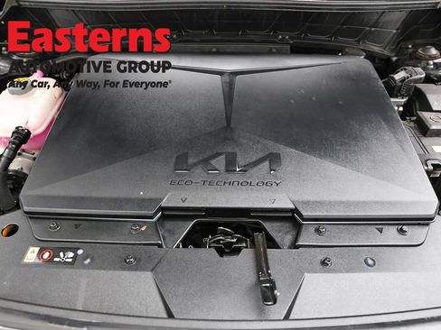 Used 2023 Kia Niro Wind w/ Wind Preserve Package FWD image 7