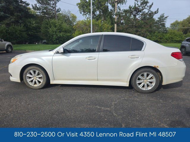 Used 2011 Subaru Legacy 2.5i Premium AWD/4WD image 4