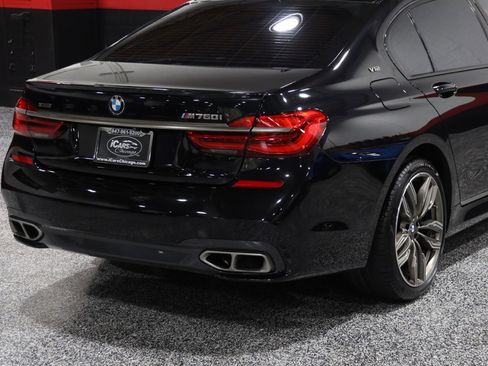 Used 2017 BMW M760i xDrive image 29