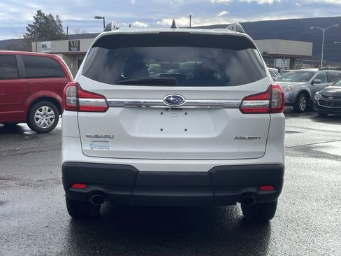 Used 2022 Subaru Ascent Premium image 4