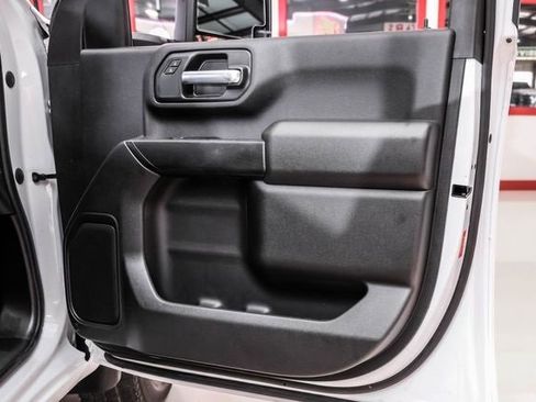 Used 2024 GMC Sierra 3500 Pro w/ Convenience Package image 38