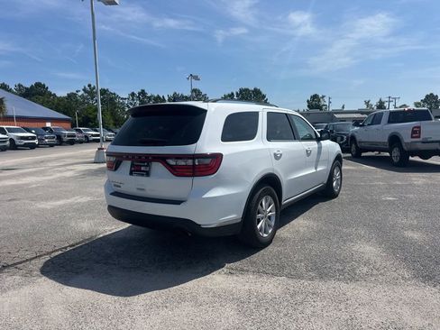 Used 2023 Dodge Durango SXT RWD image 3