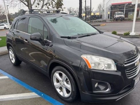 Used 2016 Chevrolet Trax LTZ w/ LPO, Cargo Package image 1