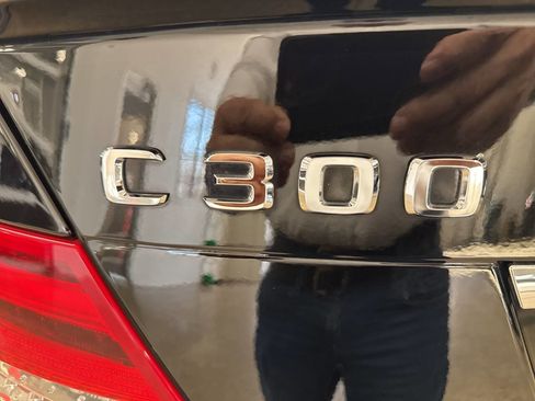 Used 2013 Mercedes-Benz C 300 4MATIC Sedan image 37